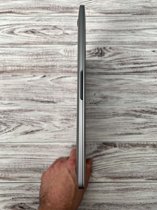 Apple MacBook Pro 2020 13" M1 / 16Gb / SSD 256Gb