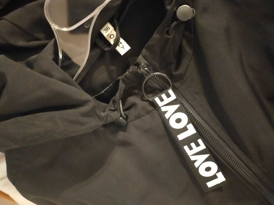 Lekka kurtka dziewczęca/damska