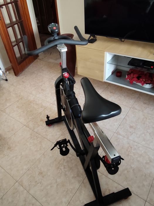 Bicicleta estática Domyos VS700