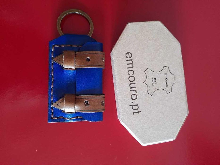 Porta Chaves em Couro Genuíno com personalização a laser (2 INICIAIS)