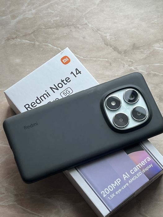Продам Redmi Note 14 Pro 5 G 8+8/256,в ідеальному стані .