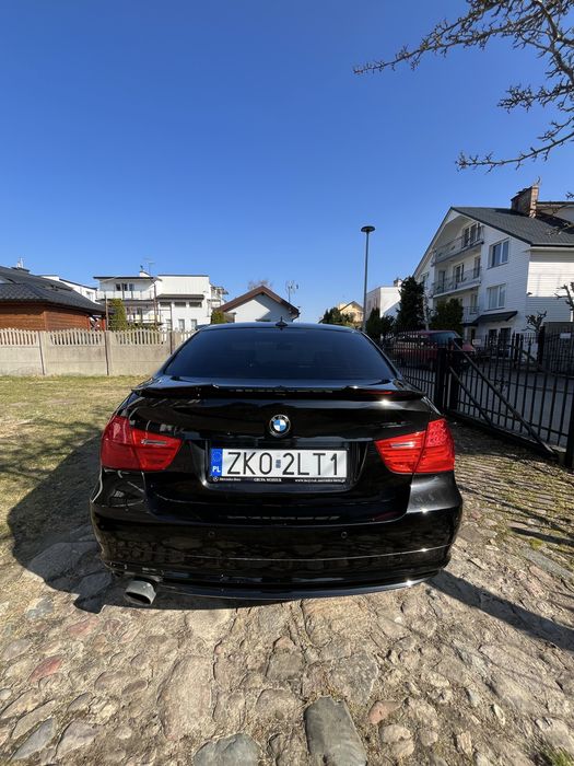 Bmw e90 lci sedan