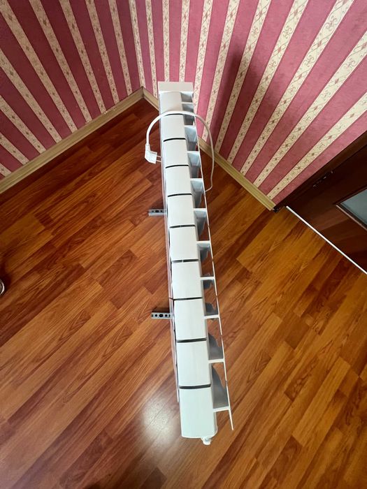 Срочно! Електро-Батарея з ніжками