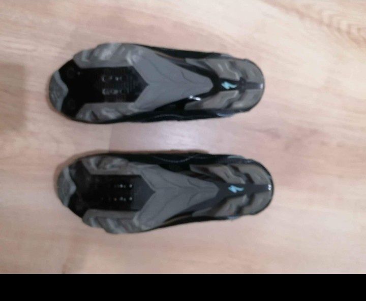 Sapatos specialized como novos  38 senhora