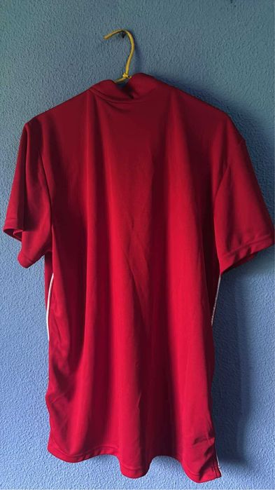 Polo vermelho original da adidas do SlB