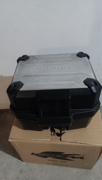 Top case honda original