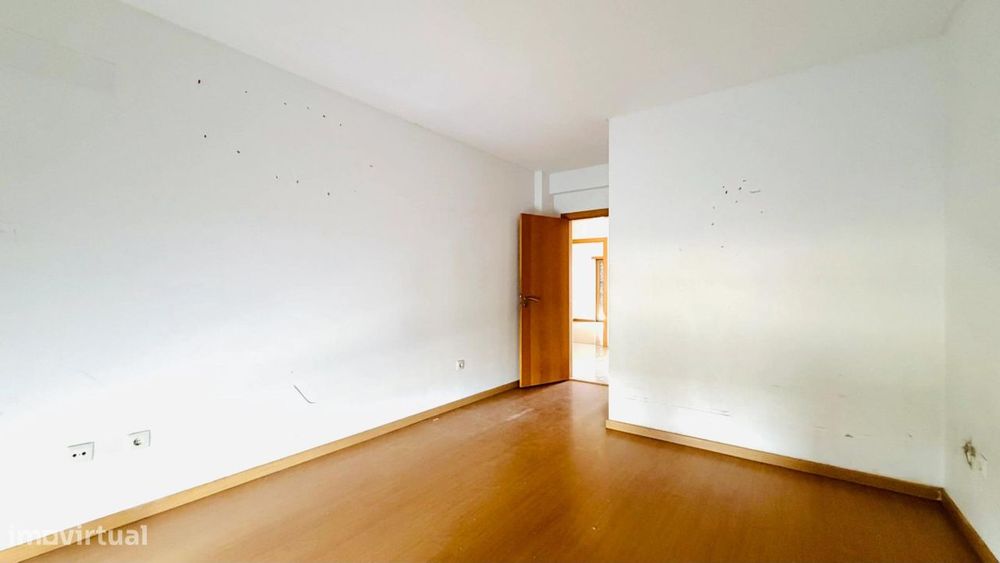 Apartamento T4 com 194m2 e amplas varandas Pinhal Novo