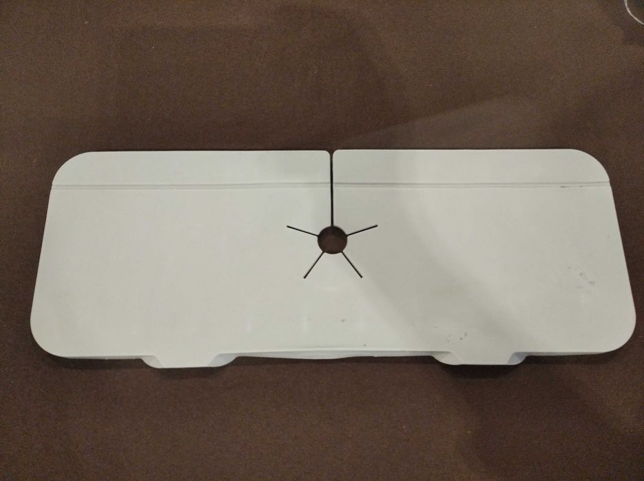 Tapete anti-salpicos para lavatório ou banca