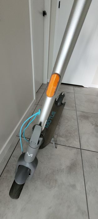 hulajnoga elektryczna motus scooty 2022