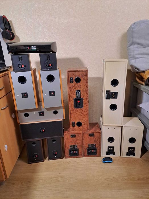 Продаж дерев'яних Пасивних колонок genius  5.1