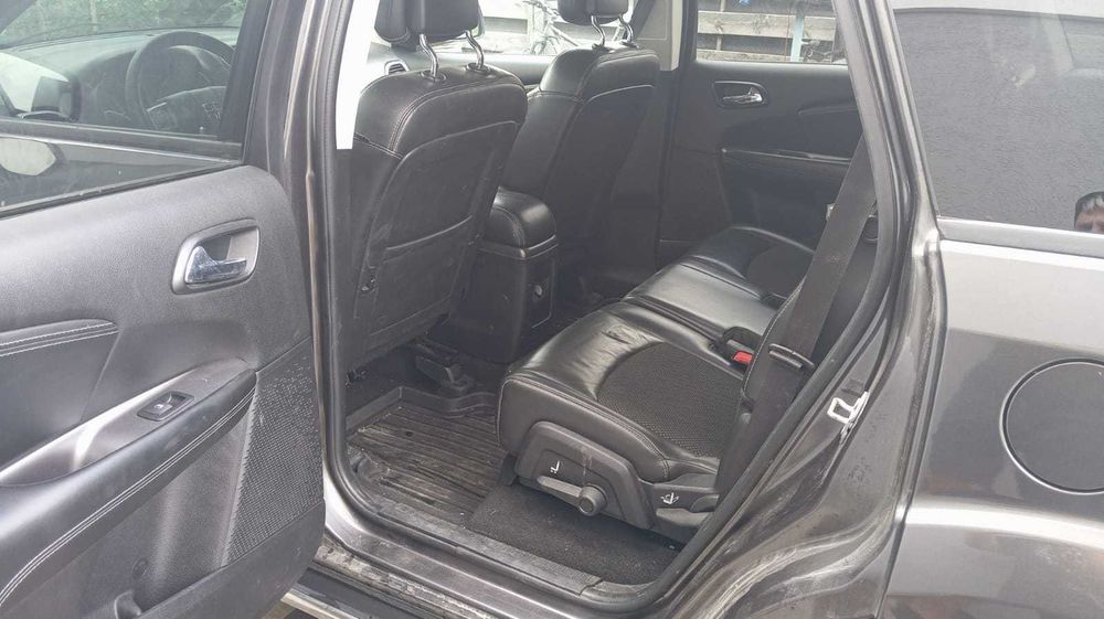 Продаю власний автомобіль Dodge Journey  у топовій комплектації Crossroad