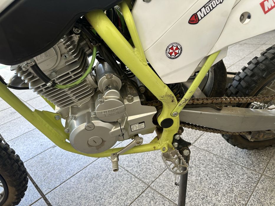 Dirtbike Highper t8 150