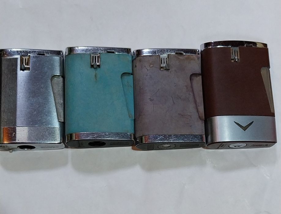 Lote de 4 isqueiros da Ronson