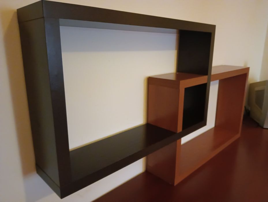 Prateleira/estante Madeira Maciça, como nova! DESIGN excelente*