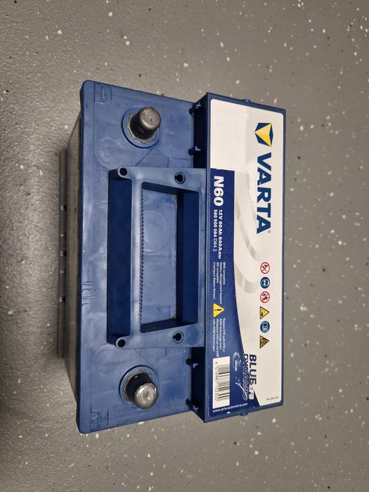 Akumulator Exide 70Ah Bosch 60, 80Ah Varta 60, 80Ah AGM Banner 45Ah