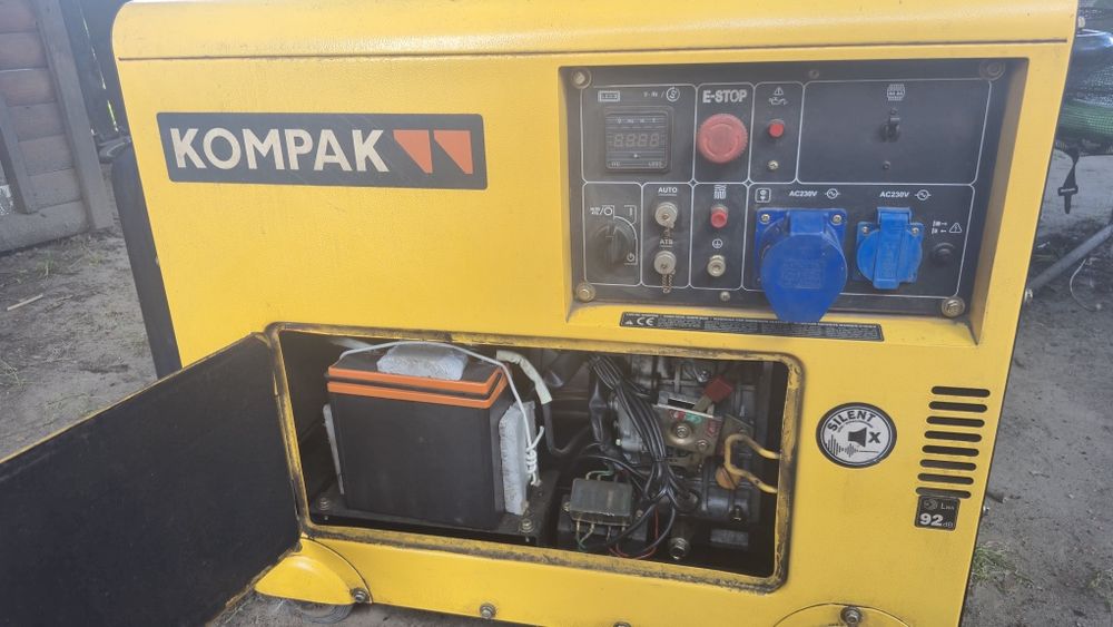 Генератр KOMPAK K6100SE з вихідною потужністю 5/5 кВт