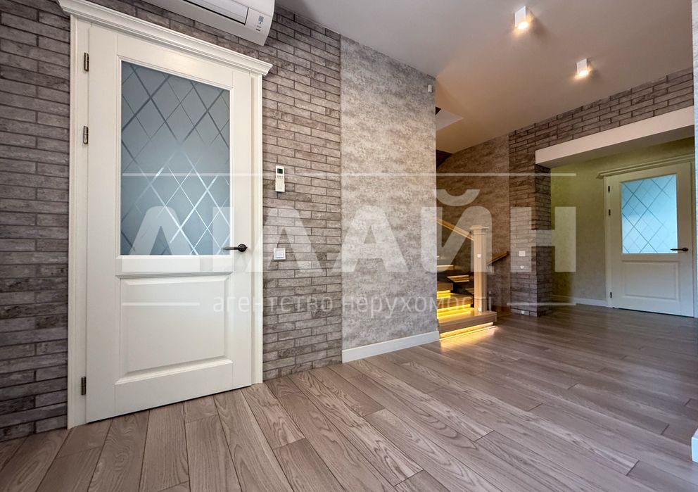 Перша сдача ! Дом Віп рівня у елітному районі