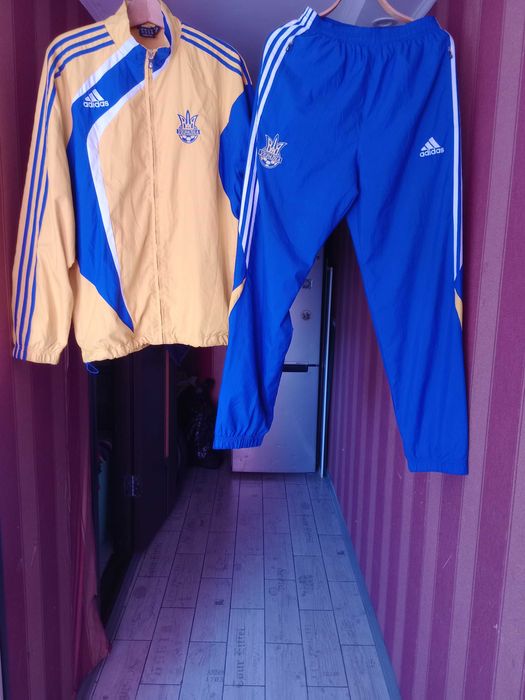 Спортивный костюм Adidas UKRAINE размер XXL