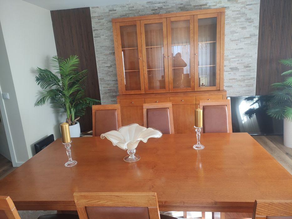 Vende-se Móvel e Mesa Sala Jantar