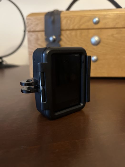 GoPro HERO 5 Black – stan bardzo dobry, sprawna + ramka