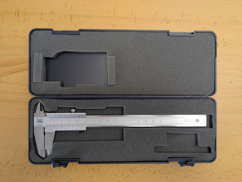 Paquímetro analógico suíço Tesa 150mm