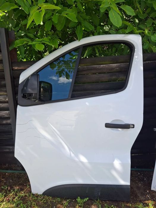 drzwi kompletne lewy przód renault trafic 3