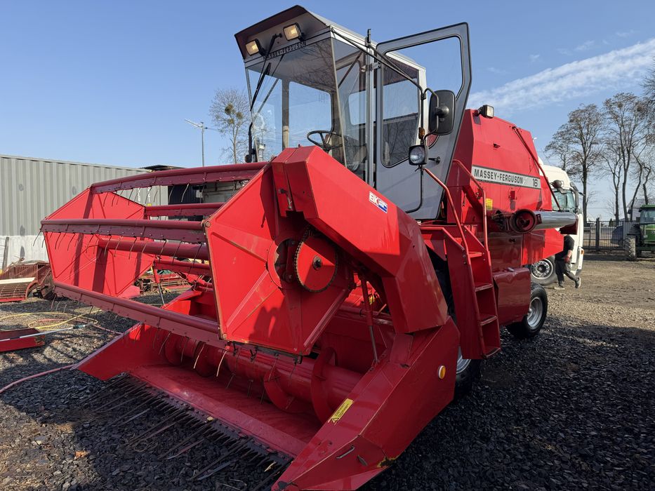 Комбайни зернозбиральний Massey Ferguson 16