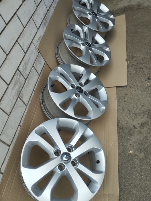 R16 4 100 диски  Renault  original.