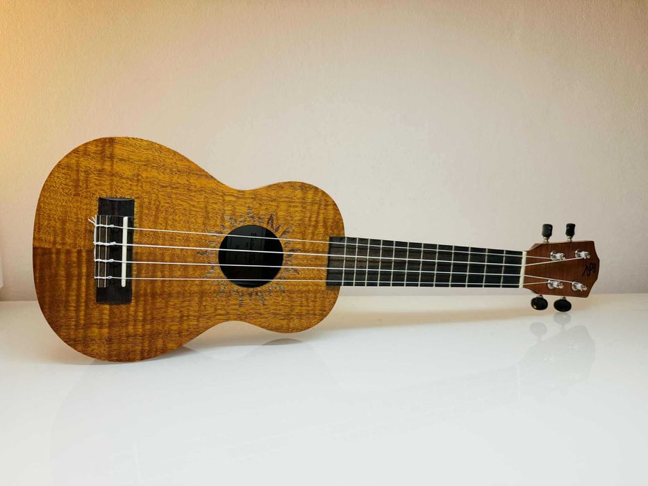 Ukulele sopranowe Baton Rouge V4-S Sun