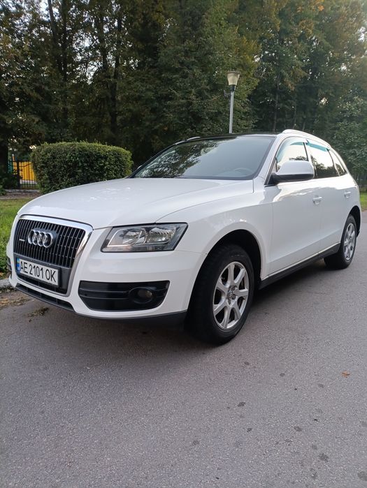 продам Audi Q5 tdi Quattro
