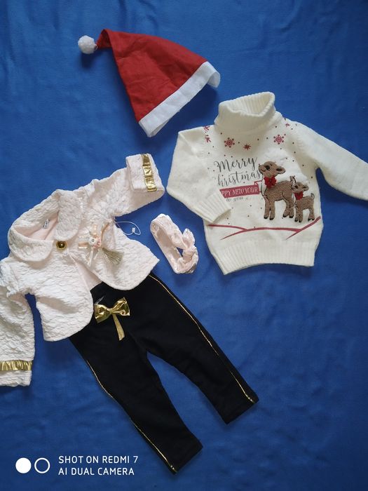 На дівчину 1 года ,світер на новий рік, костюм брючний новий