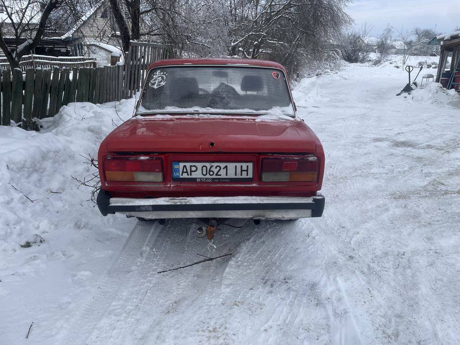 Ваз 2106 на повном бойовом ходу