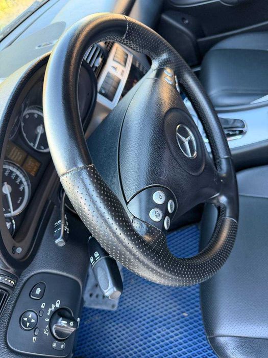 Mercedes-Benz C-Class W203