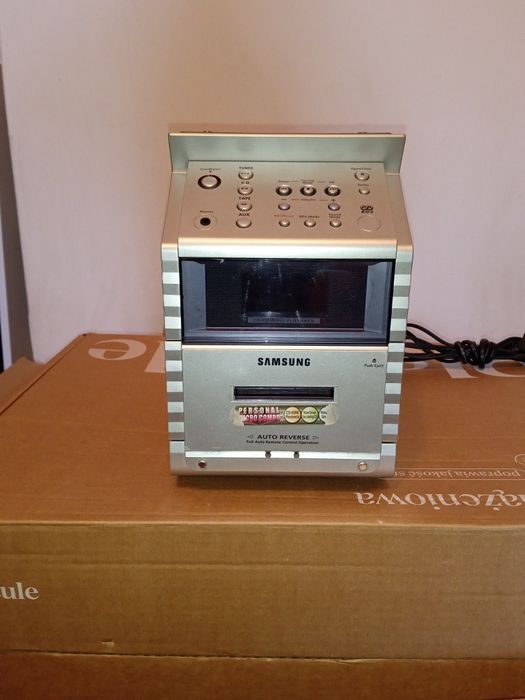 Wieża Samsung kaseta radio CD