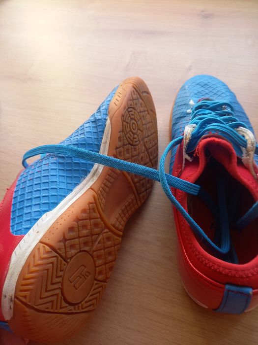 Buty halówki HUARI roz..38
