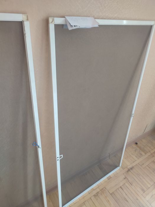 Продам Б/У москитные сетки