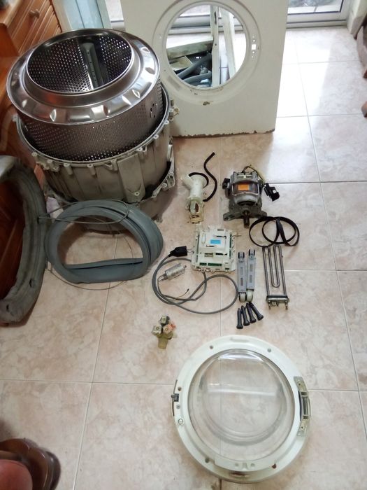 Peças de máquina de lavar roupa LAVAMAT AEG 62810