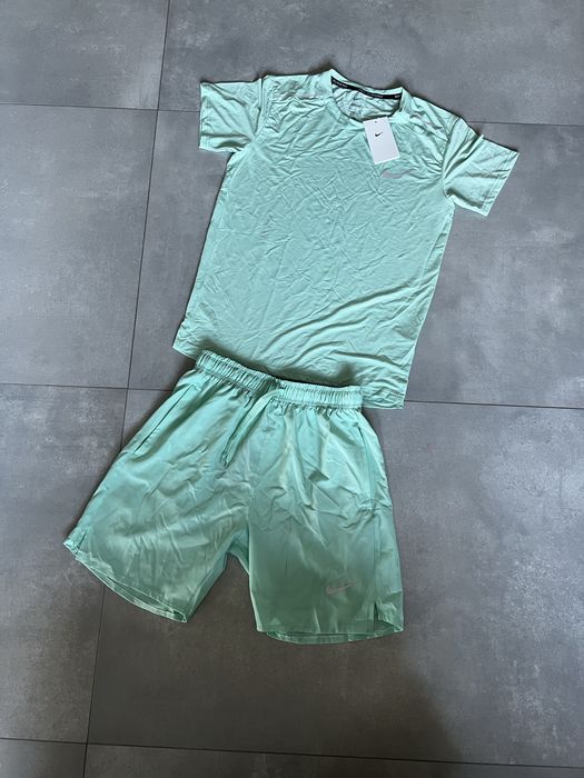 Komplet letni Nike