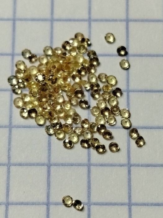 Сапфири.Гранати старовині каменці