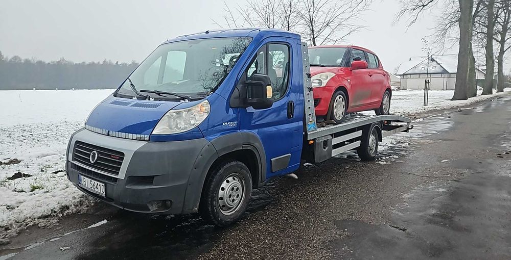 Auto LAWETA- WYNAJEM  AUT -Tanie Holowanie