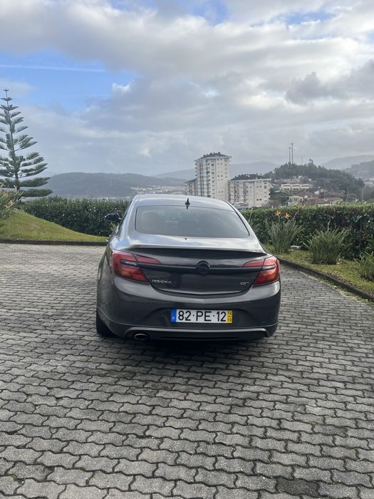Opel Insignia 2.0 2014