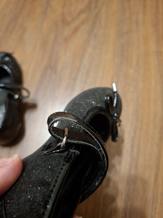 Balerinki 26 pantofle Cup Cake czarne z brokatem