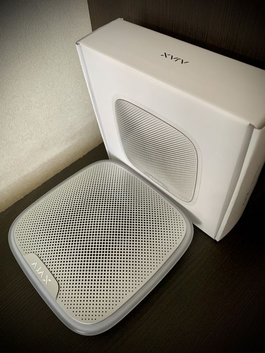 Ajax StreetSiren – Бездротова вулична сирена Аякс