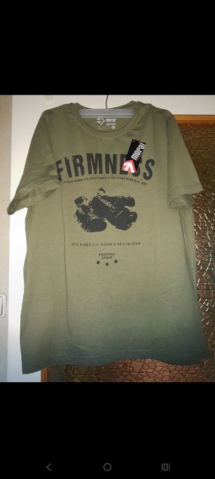 Nowy T-shirt firmy Moraj, r. L