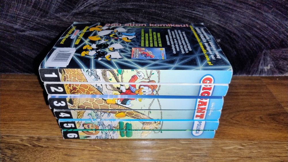 4319/5 Komiksy Gigant Poleca rok 2019 zestaw 216-221 stan bdb