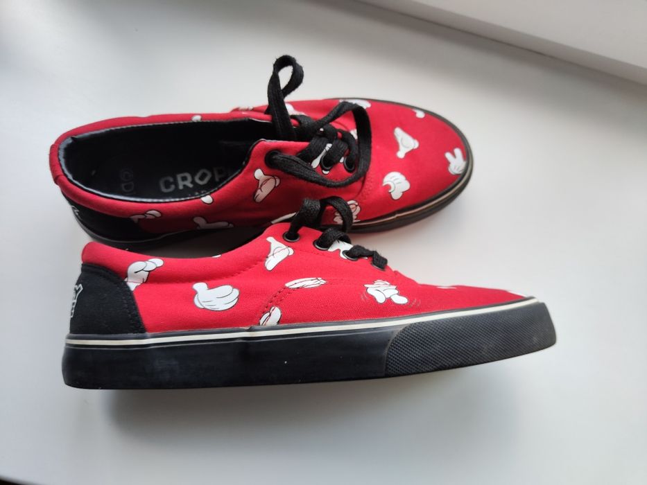 Продам кеди,мокасини 25.5см