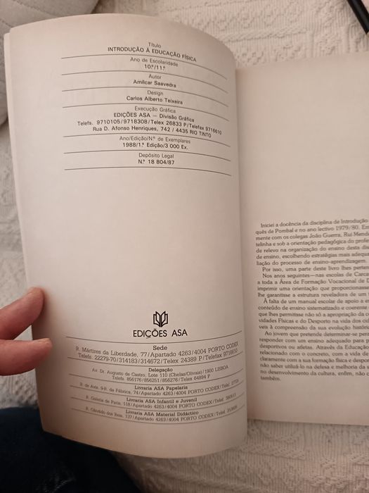 Livro antigo | Introdução à Educação Física