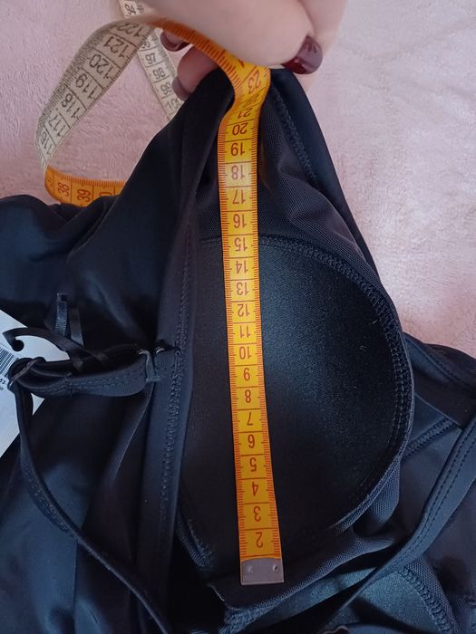 Купальник суцільний новий