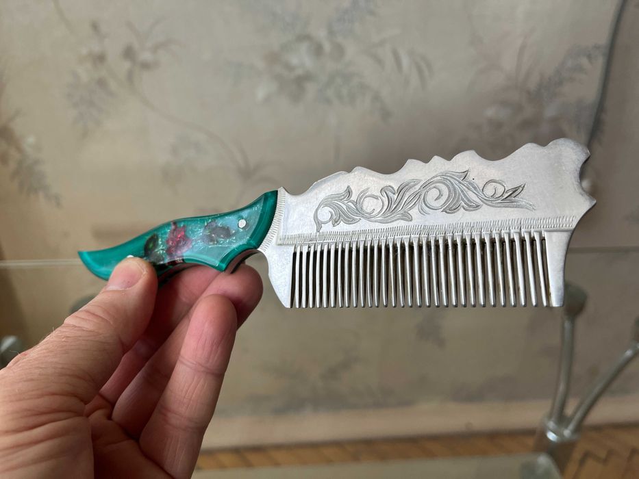 Расческа итк ручной работы времен СССР