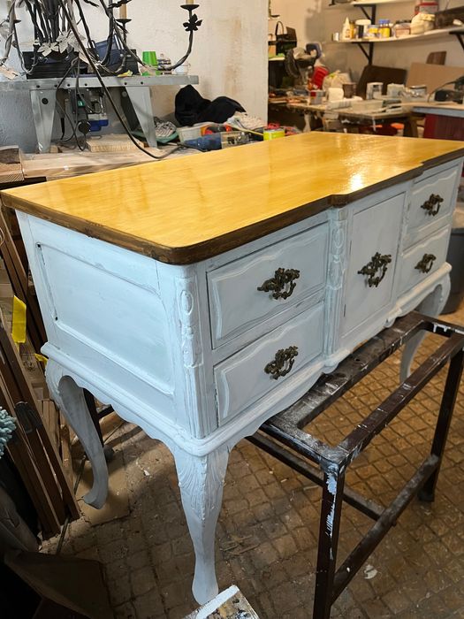 Cómoda lavatório adaptação e restauro, espaço e iluminação decorativa